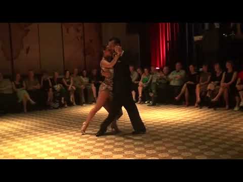 Constanza Vieyto & Ricardo Astrada @ Este nuestro amor