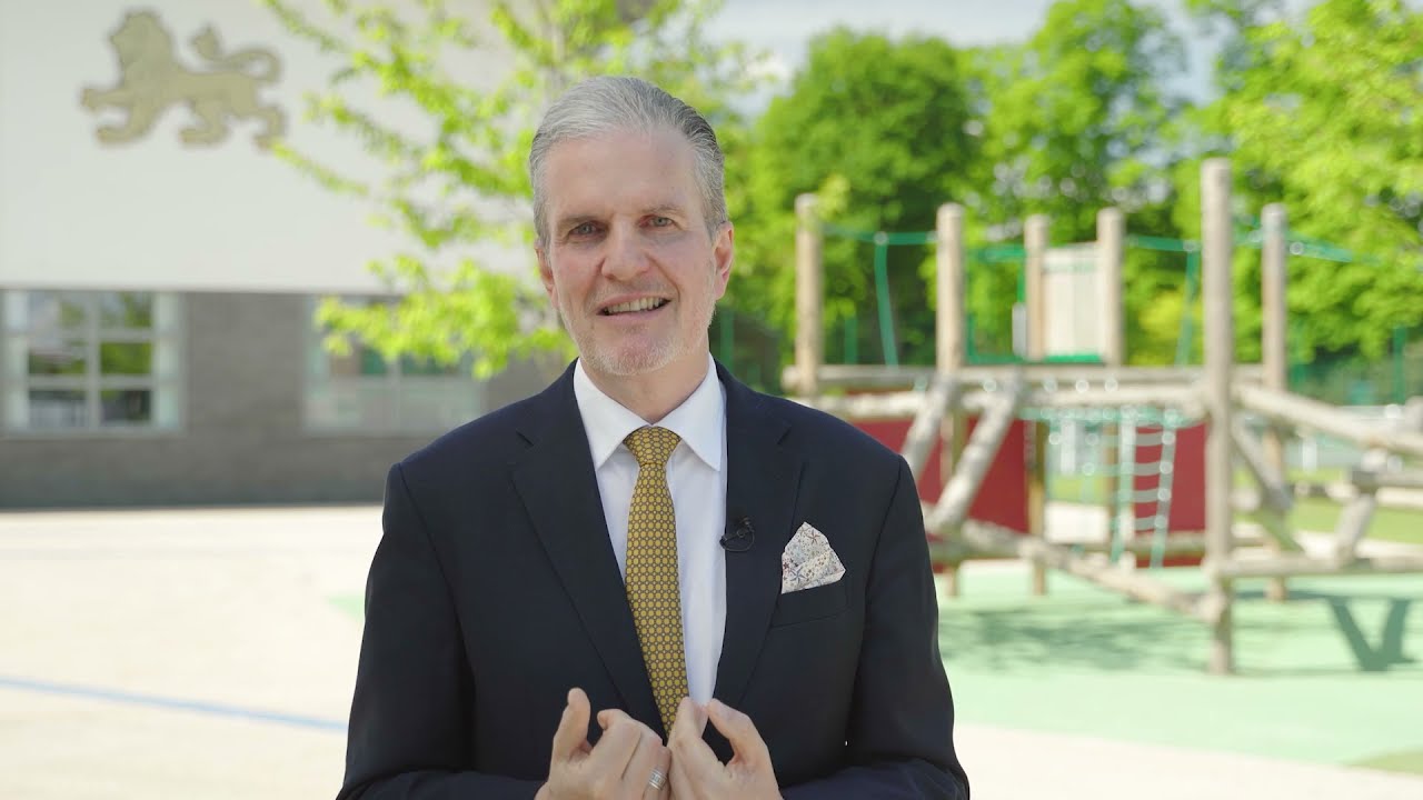 The Headmaster's Introduction