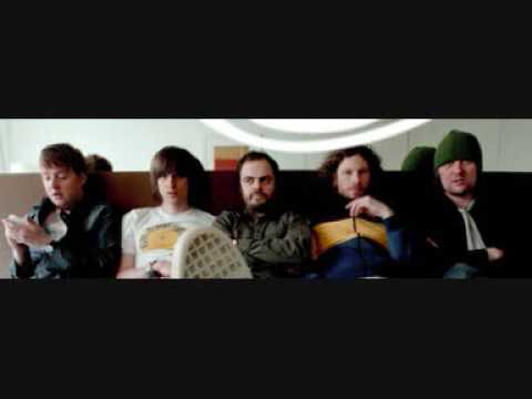 Videoclip de Always Happens Like That — Kaiser Chiefs