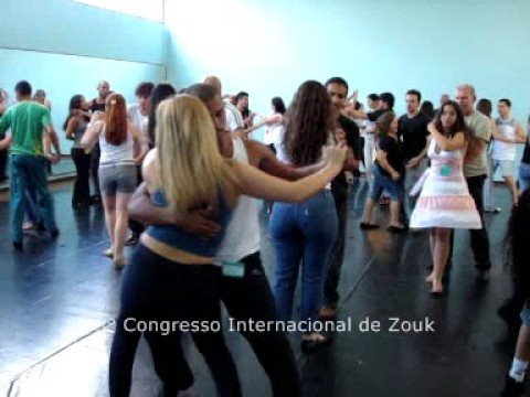 3° CIZOUB - Treino de congressistas na aula do Dj China