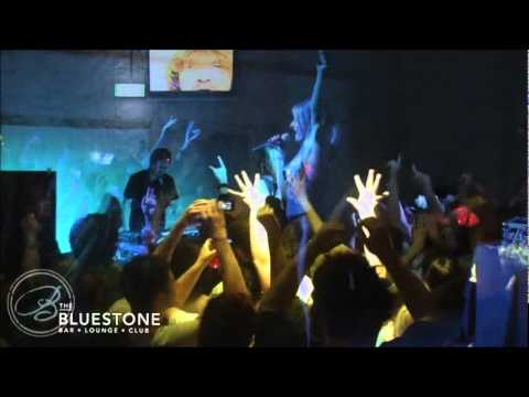 ZOE BADWI "Release Me" Live at The Bluestone