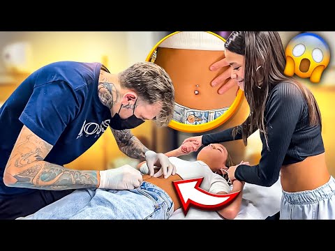 COLOQUEI PIERCING NO UMBIGO E NÃO AGUENTEI DE DOR!!