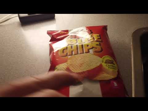 MongoTV_9848 - Del 1 - SPISER SKÅL CHIPS TORSDAG AFTEN OG UPLKOADER VIDEO TIL YOUTUBE