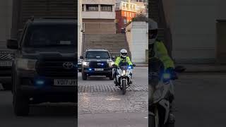 Download lagu POLISI MENGAWASI KONVOI MOBIL BESAR 🚨 mp3