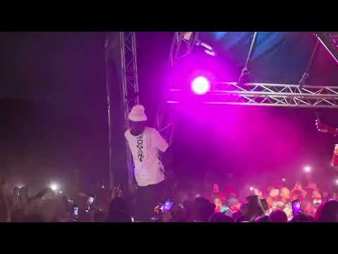 Umuntu omnyama engena ngeGqom kumcimbi kaLimit Nala eThekwini - Gugu Dlamini Park