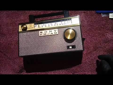 Sony TFM 121 12 Transistor AM FM Radio