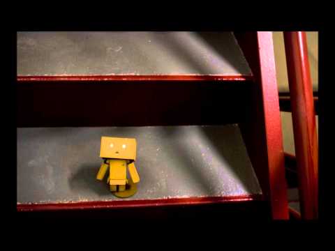 Mihai Bendeac ft Pacha Man - Nu esti ceea ce pari