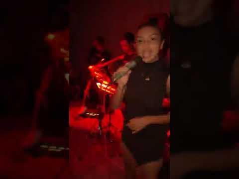 Xaviera Satarian-  Tah lah Bhoei COVER ANGRACIA