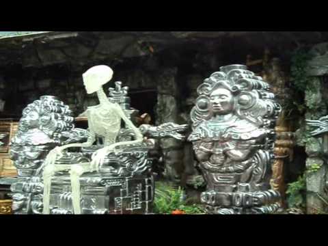 As Belas Alegorias da UNIDOS DA TIJUCA. Filmadas na manhã do dia 12 de março de 2011.