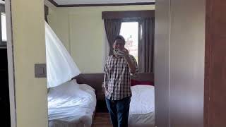 🏡 A Room Review at a Backpackers Hostel!