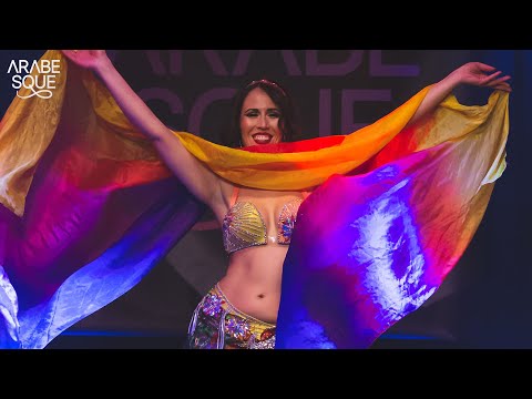 Elevshow HT 2022: Magdans Avancerad, impro-solo av Céline - Arabesque Academy