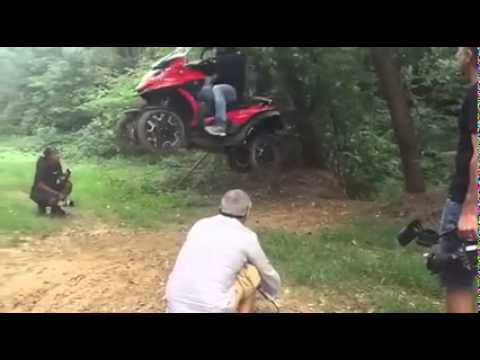 Quadro 4 en mode tout terrain - www.3et4roues.fr