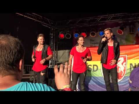 Zeitflug Live @Duisburg CSD 2017 – Spieglein