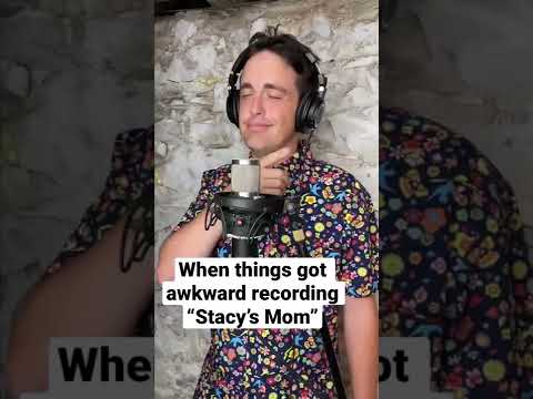 When things got awkward recording “Stacy’s Mom” #music #poppunk #2000smusic #recording