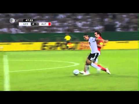 Deutschland vs Österreich - 4:1 Mesut Özil Goal (EM-Quali 2.9.2011) HD