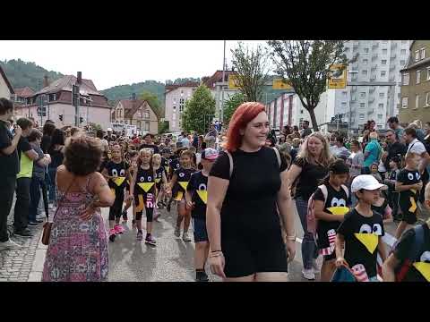 Geislingen Kinderfest Öğrenci Korteji 3