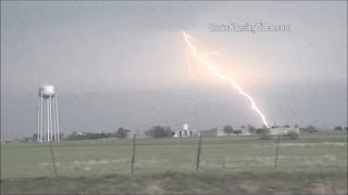 preview picture of video '4/23/2014 Hobart, OK Slow Motion Lightning'