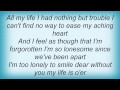 Kitty Wells - I'm Too Lonely To Smile Lyrics