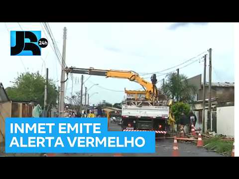 Ventos podem chegar a 100 km/h: Inmet emite alerta vermelho para tempestades no Rio Grande do Sul