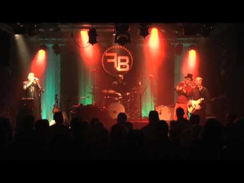 Fred Batista - Le Promeneur Solitaire - Live