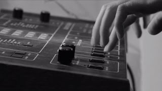 Redinho (debut album sampler)