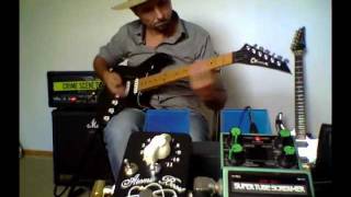 Video thumbnail for Guitare Overdrive MAXON SUPER TUBE SCREAMER ST 01 by JokeAndRazz