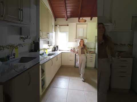 LISANDRO DE LA TORRE 400 - CRESTALE PROPIEDADES