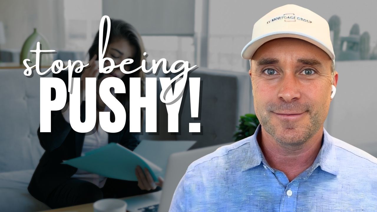 How to Stay in Touch With Your Sphere of Influence (Without Being Annoying)