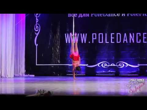 Задорожная Ирина   Категория artistic pole dance любители, импровизация