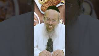 אם אין אוכל אני לא בא ᴴᴰ (הרב שי עטרי) - התמונה מוצגת ישירות מתוך אתר האינטרנט יוטיוב. זכויות היוצרים בתמונה שייכות ליוצרה. קישור קרדיט למקור התוכן נמצא בתוך דף הסרטון