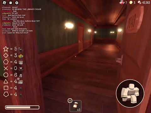 Huge Lag Spike, 2 Figures, Stuck Outside Library - August 19th, 2023 (3)