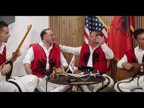 Mhill & Bashkim  Krasniqi   dhe grupi T`bijtë e Marash Krasniqit   Dëshmori i kombit Isen Arifi