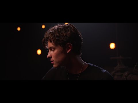 Top Of The World (From the Lyle, Lyle, Crocodile Original Motion Picture Soundtrack)