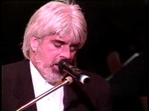 What a fool believes / Michael McDonald