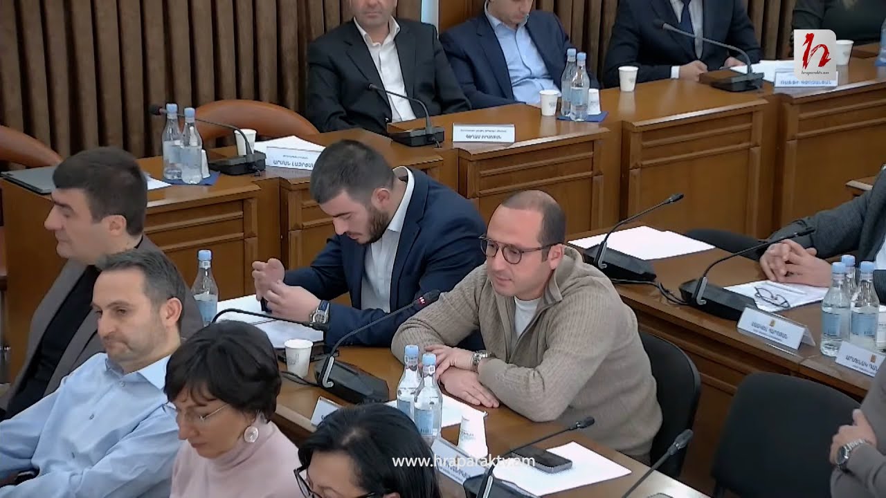 Հավաքվեք, գնացեք դատարանի մուտքերը փակեք, դուք տենց բան ունեք