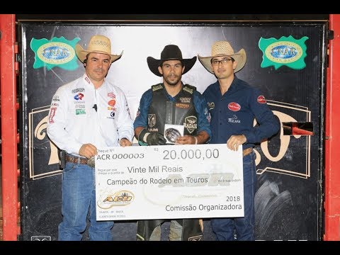 ⏰ Minuto do Rodeio  Francis Dezembro 🏆 Campeão Touros 🔴 DIVINAEXPO Divinópolis (MG)