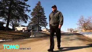 Man walks 35 miles to work: 61-year-old Steven Simoff walks 7+ hours everyday to support sick wife