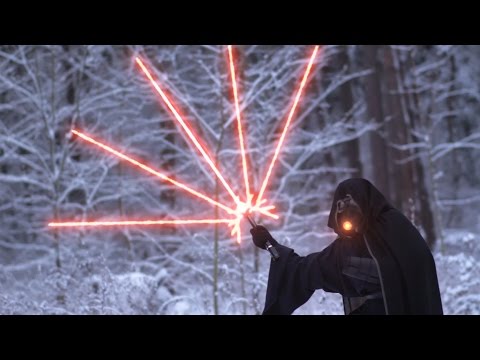 Lichtschwert-Kampf extrem – Made in Russia [Video aus YouTube]