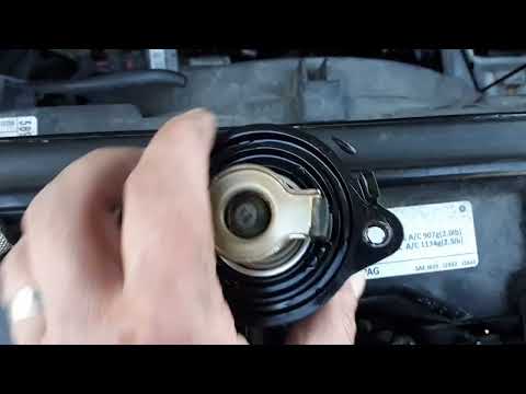 Thermostat replacement 3.6 V-6 2015 Dodge Durango limited #mopar #dodge #durango #shadetreearmy