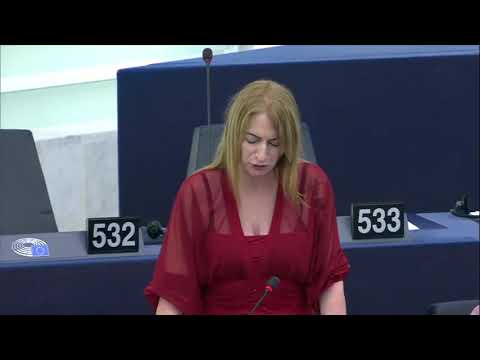 Clare Daly: Denounces Internet Censorship, Demands Alaa Abdel Fattah's Release