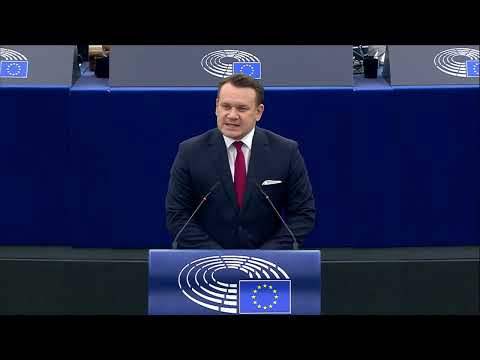 Dominik Tarczyński: Polska nie potrzebuje migrantów