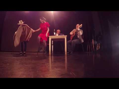 MOMENTOS Written by Francisco Carrasco