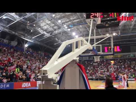 Red Star fans over Euroleague anthems (Grmi Vršac, Delije nadjačavaju himnu EL)