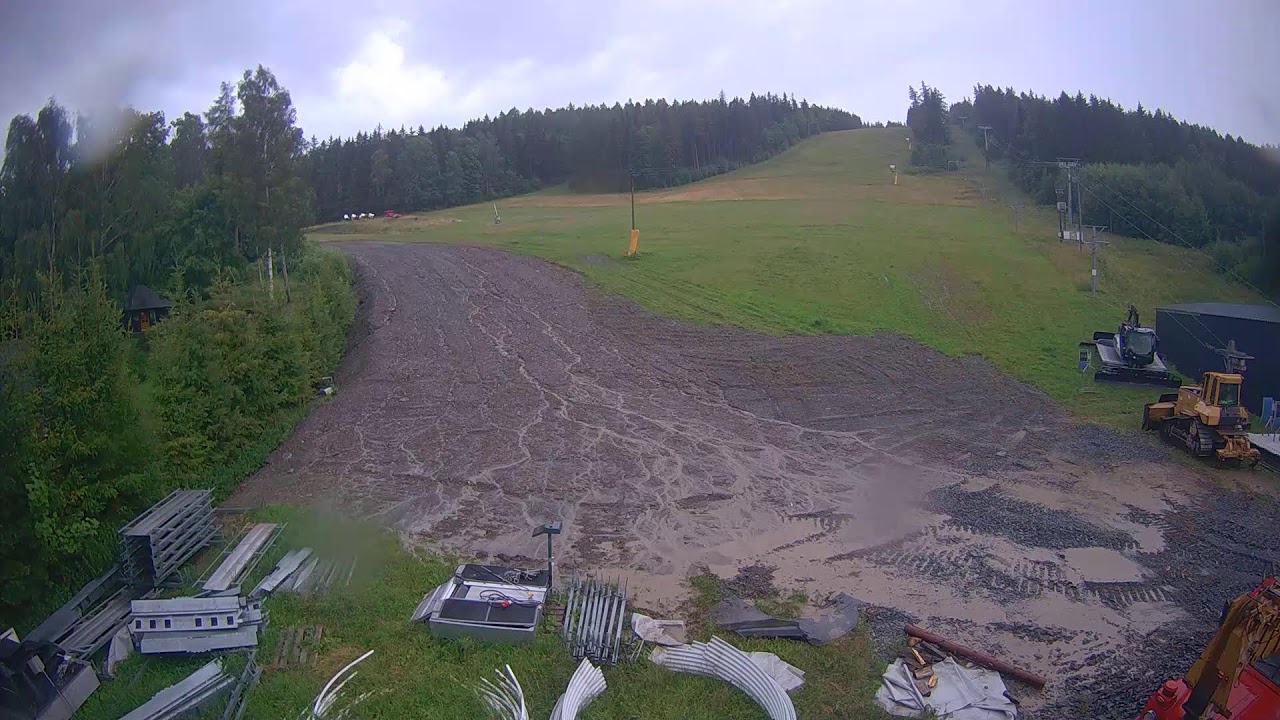 Live webcam view of Pista Myšák del Ski Karlov