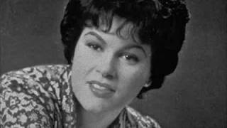 Patsy Cline - Leavin&#39; on your mind