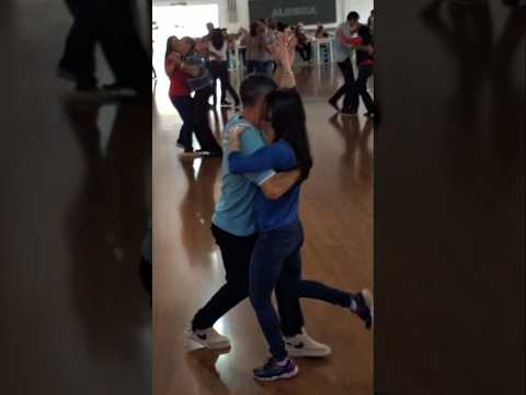 olha o tango no Valdir Trentin clube do Vovô em Chopinzinho no Paraná.Brasil #shotrs #baile