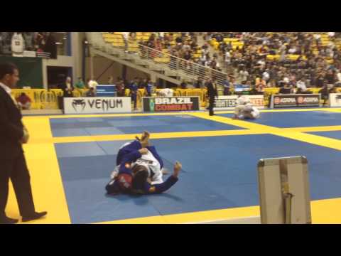 IBJJF Worlds 2015 - Viking Wong (Legacy BJJ) vs Vincient (Alliance)