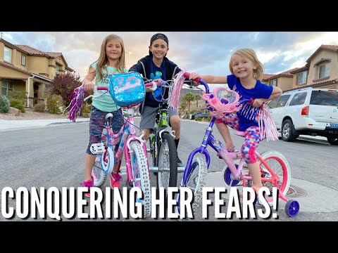 Her Training Wheels FINALLY Come Off! /  CONQUERING her FEARS While Learning How to RIDE a BIKE