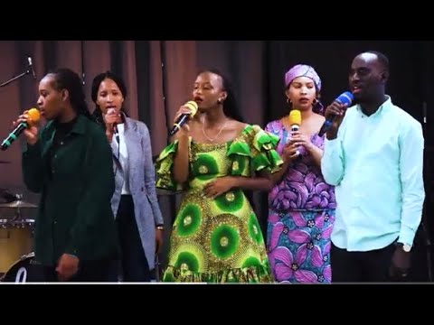 #RHEMA WORSHIP TEAM: WATUBEREYE IBYIRINGIRO,TUZANYE IMINYAGO