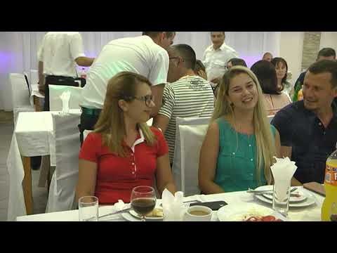 Moze li pesma 2018  Dukati - Fanelija i Goci 1